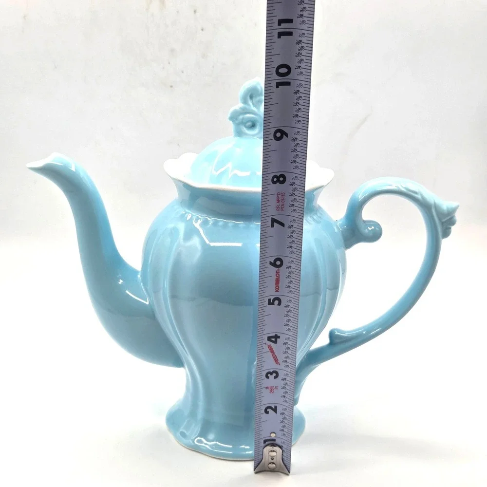 Fine Porcelain‎ English Teapot 37 Oz Light Blue Victoria Style Coffee Pot